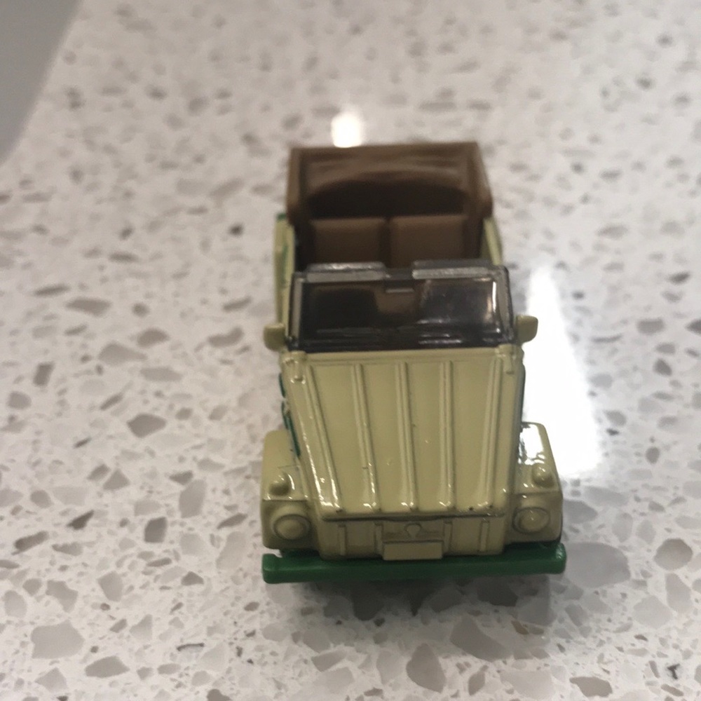 Rare Matchbox 1974 Volkswagen thing type 181 discontinued graphics.